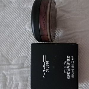 MAC Studio Eye Gloss